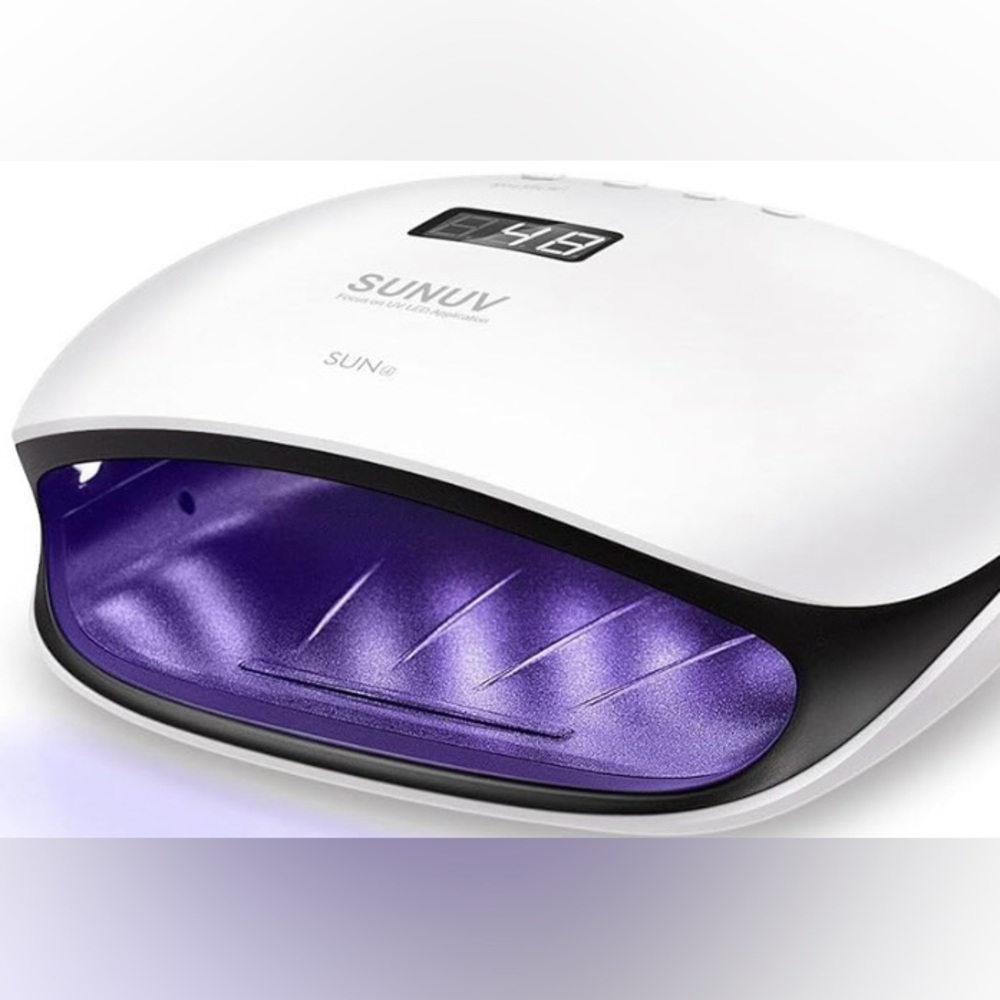 NAIL KIT CLEAN OUT w/ drill, nails and LED dryer